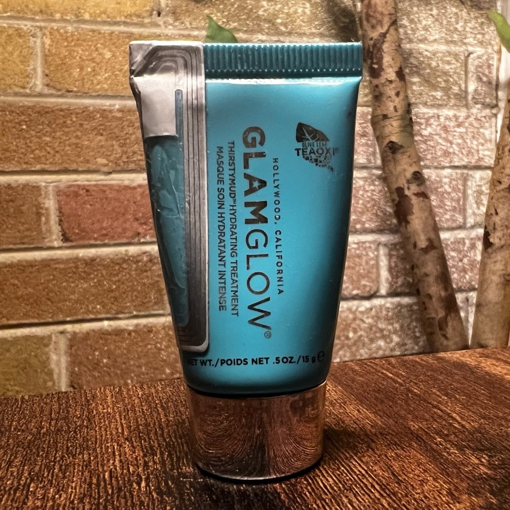 🆕 GLAMGLOW Mini THIRSTYMUD™ 24-Hour Hydrating Treatment Face Mask .5oz